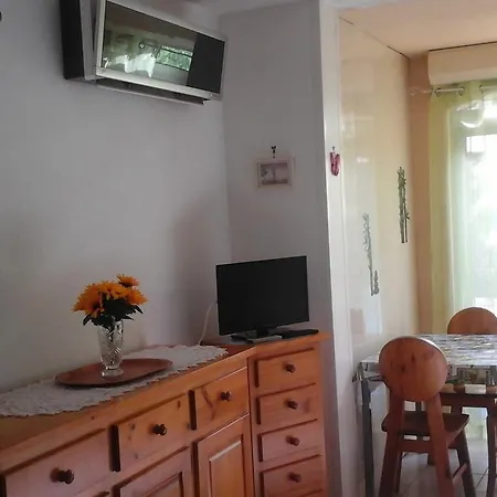 Rue Gustave Bret Apartament *
